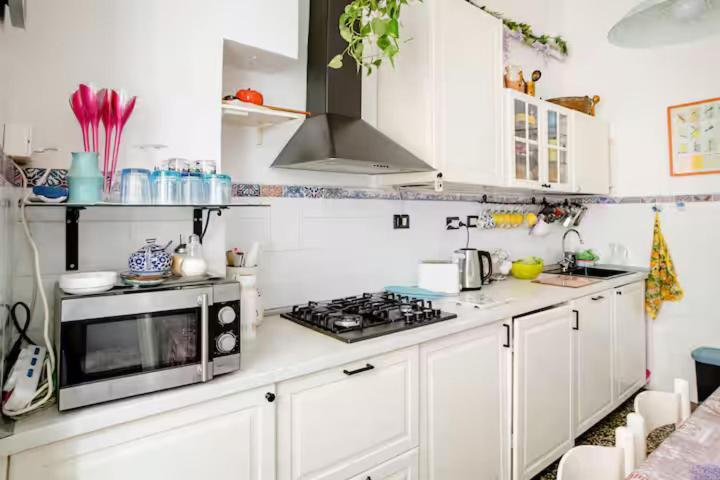 B&B Blue Home เจนัว ภายนอก รูปภาพ